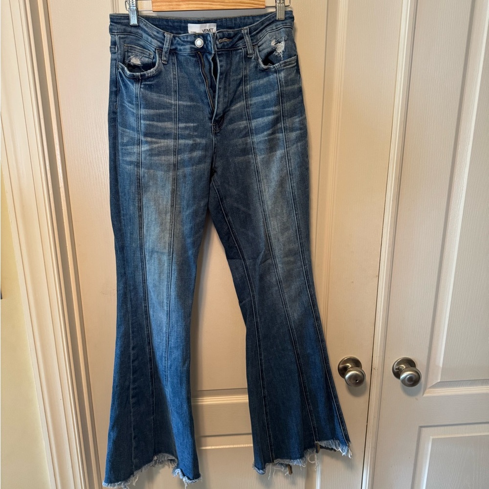 Chic Flare Denim Jeans in Deep Blue
